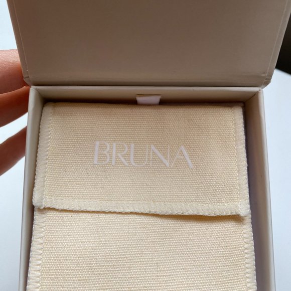 NEVER WORN - Bruna the Label MONTEROSSO NECKLACE - Picture 6 of 7